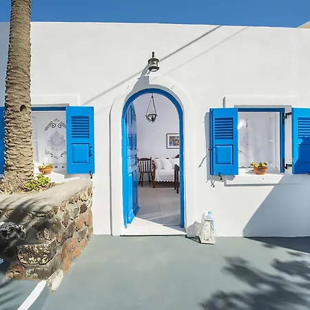 Kadia Traditional Residences Vourvoulos