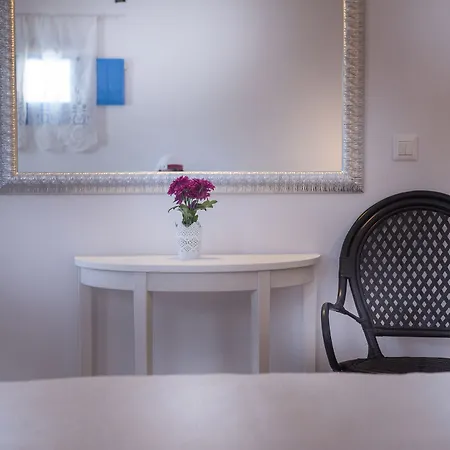 Holiday home Kadia Traditional Residences Vourvoulos